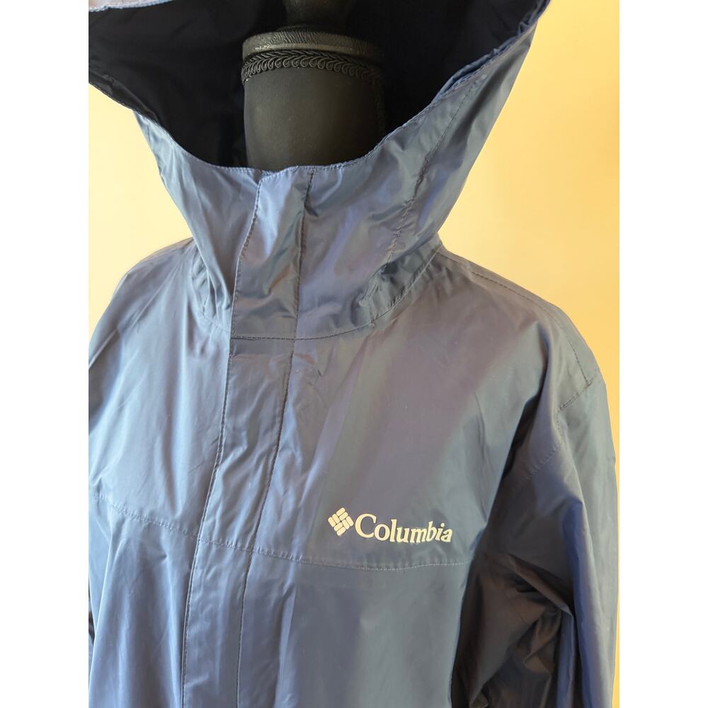 Columbia Hooded Raincoat - Picture 2 of 5